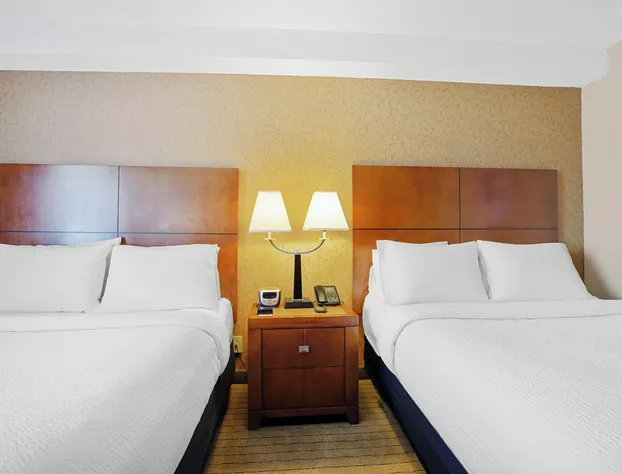 Sandman Hotel & Suites London Downtown hotel detail image 4