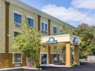 Days Inn by Wyndham Budd Lake hotel detail image 1