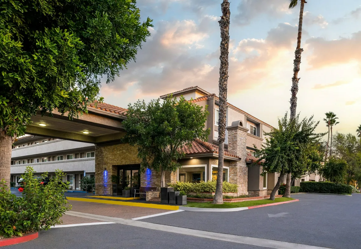 Holiday Inn Express Simi Valley by IHG hotel hero