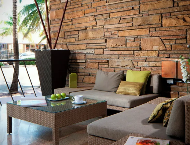 Courtyard by Marriott Miami Beach-South Beach hotel detail image 1