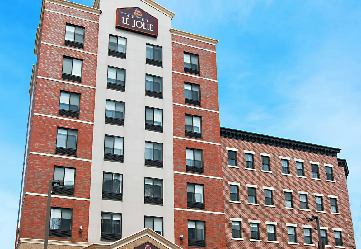 Hotel Le Jolie hotel hero