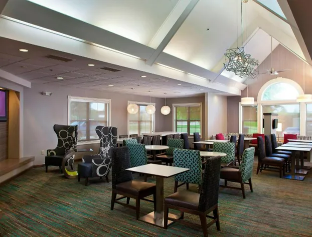 Residence Inn® by Marriott® Baton Rouge South hotel detail image 3