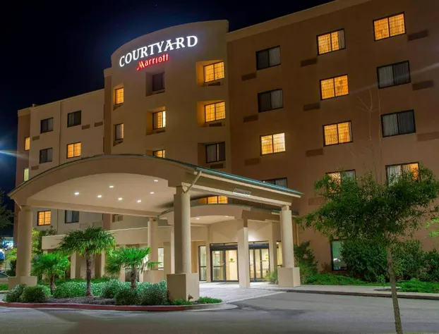 Courtyard by Marriott Biloxi North/D'Iberville hotel detail image 1