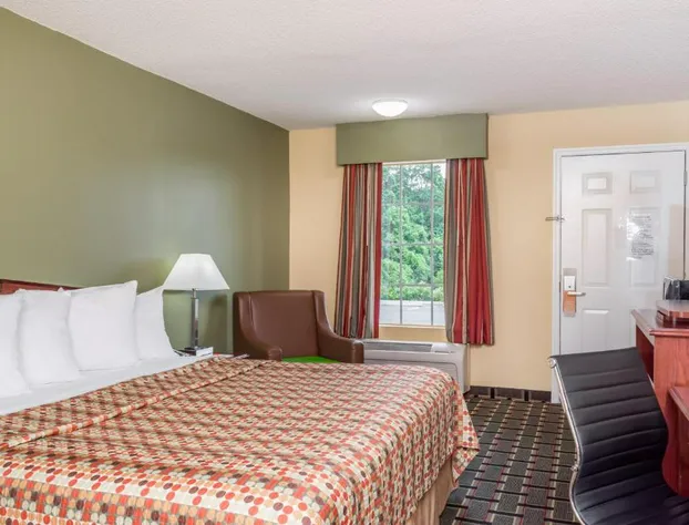 Howard Johnson by Wyndham Dalton hotel detail image 3