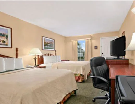 Howard Johnson by Wyndham Dalton hotel detail image 3