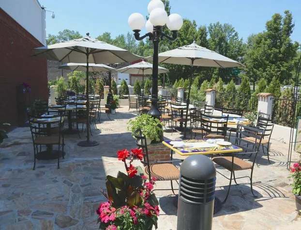 Best Western Plus Fairfield Executive Inn hotel detail image 4