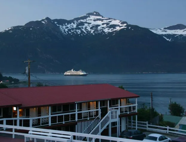 Captain's Choice Motel hotel detail image 2