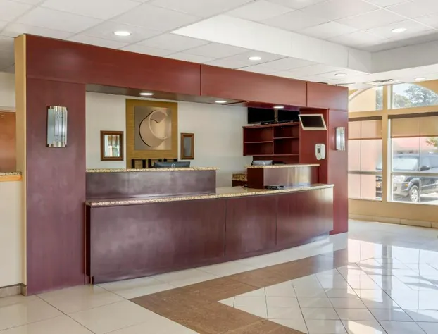 Comfort Inn & Suites Chesapeake - Portsmouth hotel detail image 4