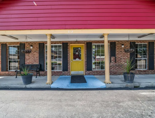 Econo Lodge hotel detail image 3