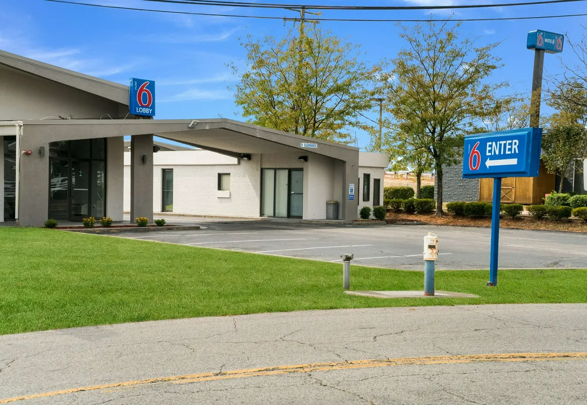 Motel 6 Lexington, KY - Airport hotel hero