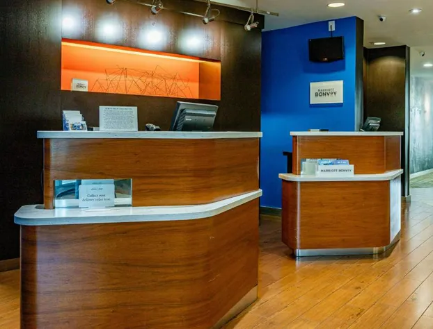 Courtyard by Marriott Brunswick hotel detail image 3