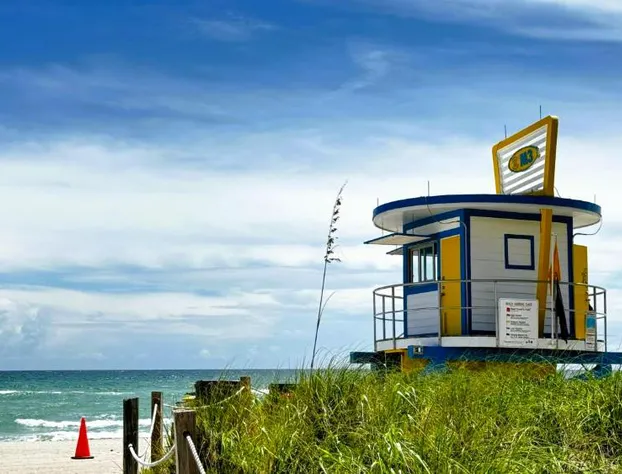 Hollywood Sunrise hotel detail image 3