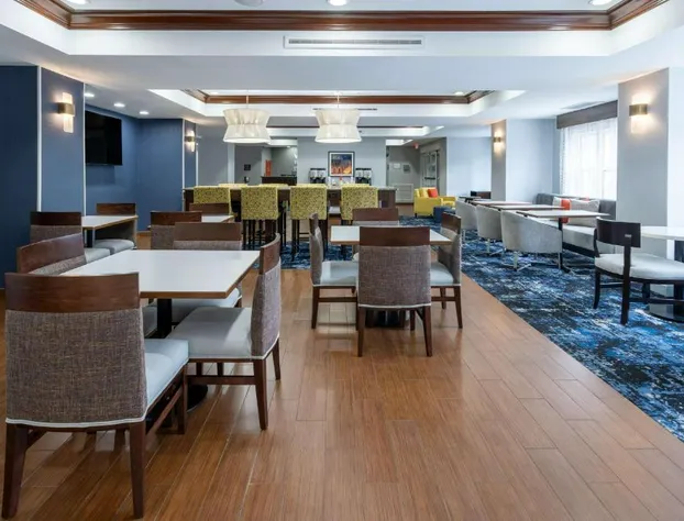 Hampton Inn Titusville/I-95 Kennedy Space Center hotel detail image 2