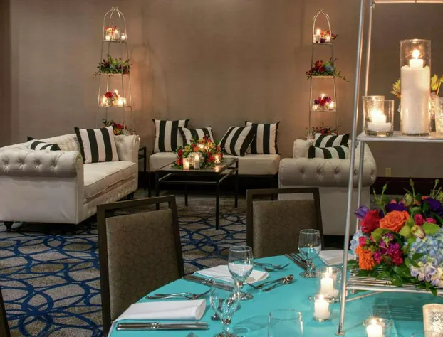 Hilton Bellevue hotel detail image 2