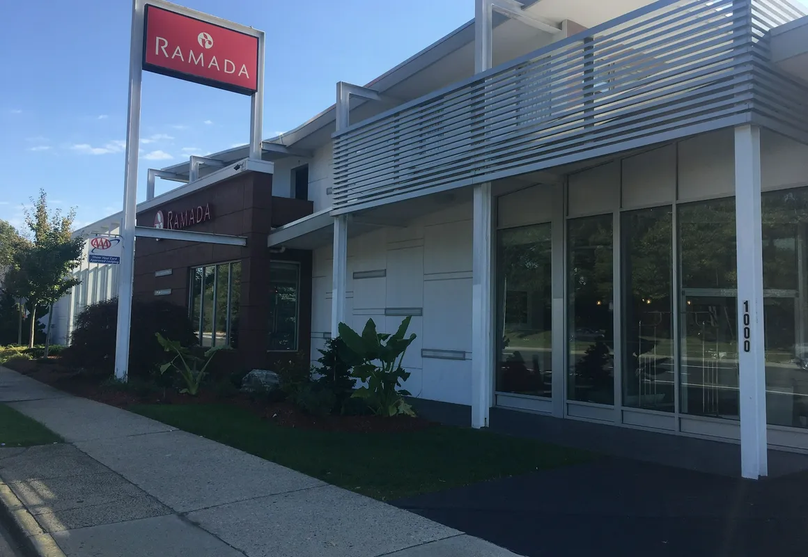 Ramada by Wyndham Rockville Centre hotel hero