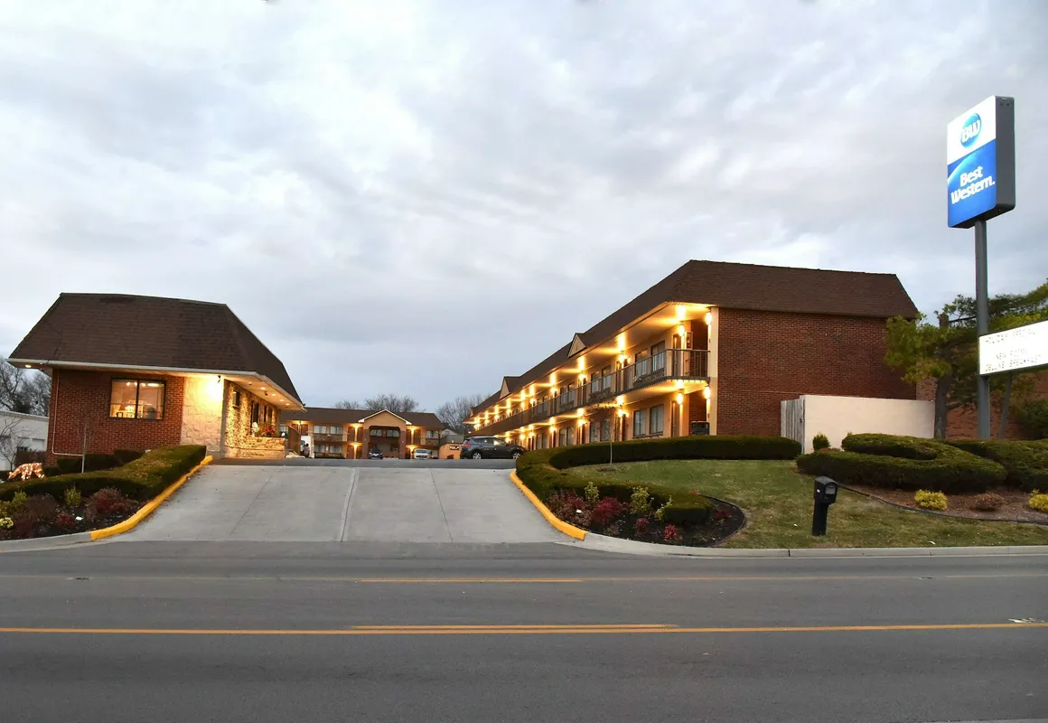 Best Western Winchester Hotel hotel hero