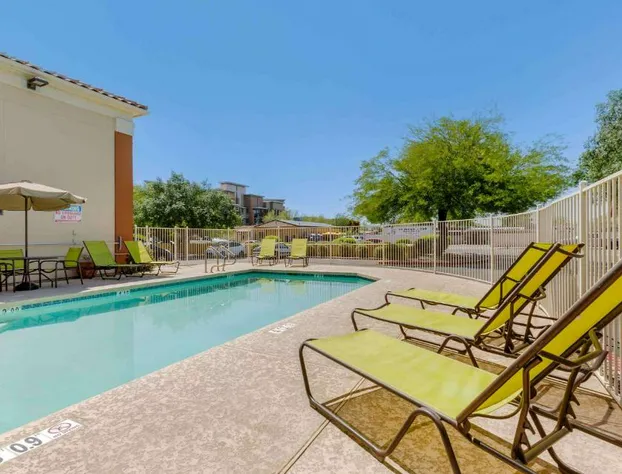 Extended Stay America Suites Phoenix Scottsdale Old Town hotel detail image 1