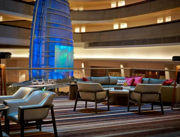 Atlanta Marriott Marquis hotel detail image 4