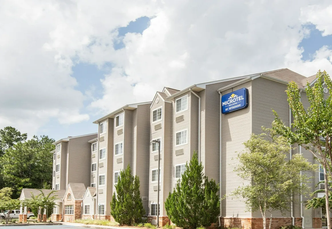 Microtel Inn & Suites by Wyndham Saraland/North Mobile hotel hero