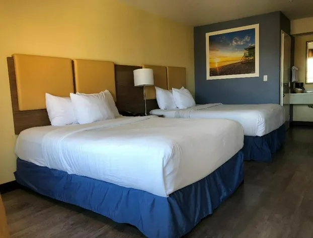 Days Inn by Wyndham Hayward Airport hotel detail image 2