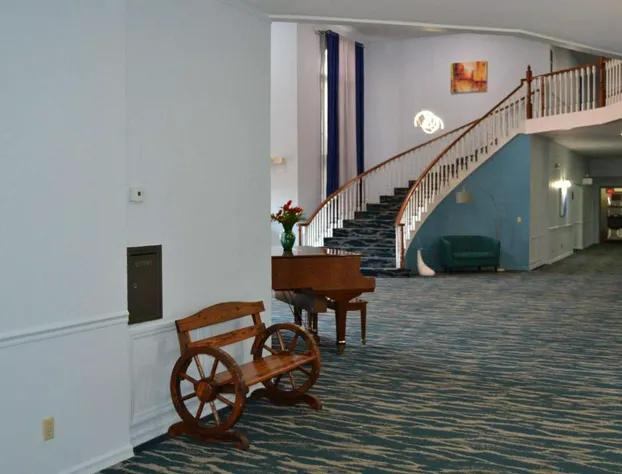 Days Inn and Suites by Wyndham Sikeston hotel detail image 4