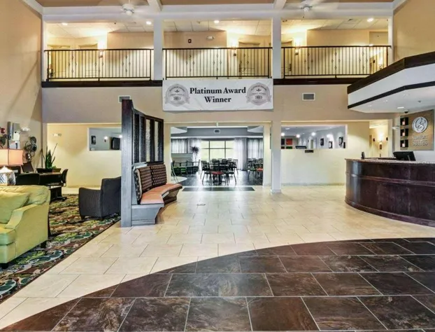 Comfort Suites near Hot Springs Park hotel detail image 3