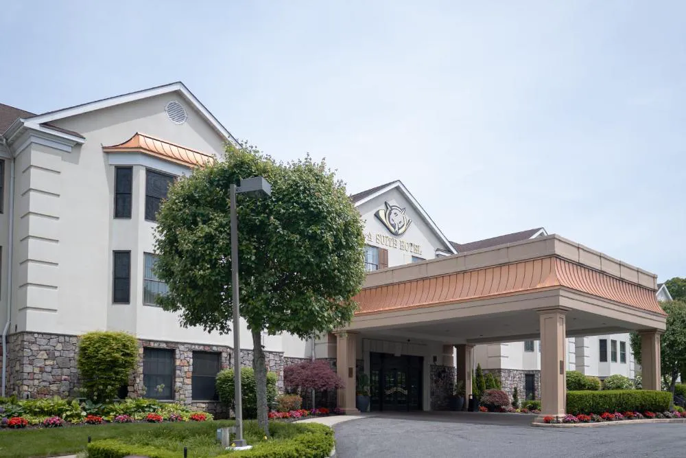 The Inn At Fox Hollow Hotel hotel hero