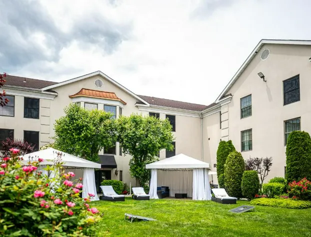 The Inn At Fox Hollow Hotel hotel detail image 2