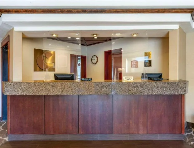 Comfort Inn & Suites Lincoln City hotel detail image 3