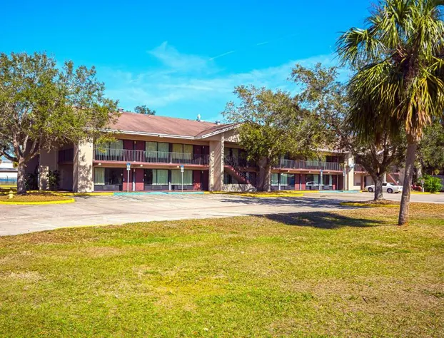 Americas Best Value Inn & Suites Melbourne hotel detail image 2