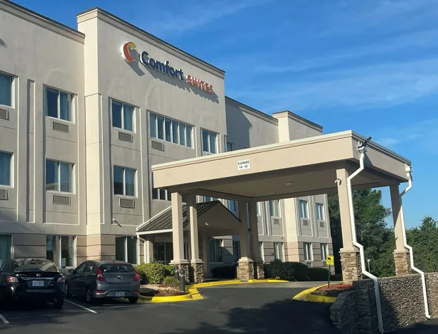 Comfort Suites Raleigh Walnut Creek hotel detail image 2