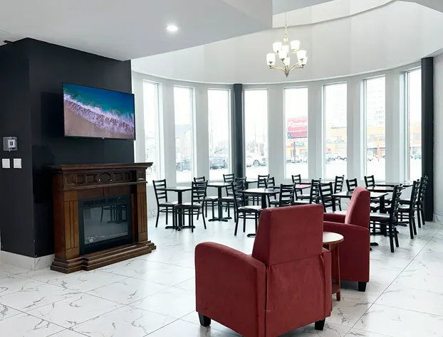 Premier Inn & Suites - Downtown Hamilton Hotel hotel detail image 2