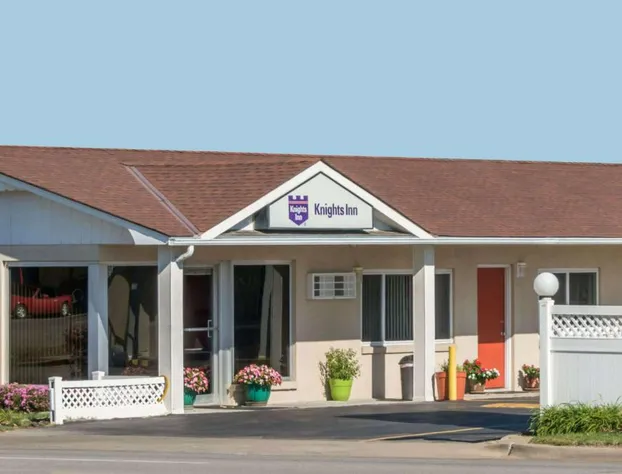 Knights Inn Ottawa hotel detail image 1