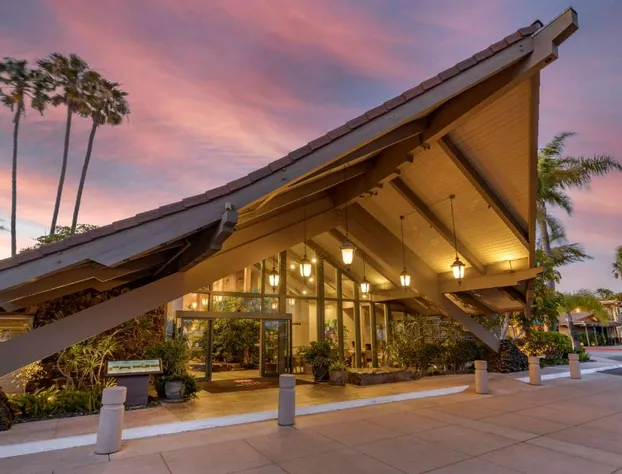 Best Western Plus Island Palms Hotel & Marina hotel detail image 1