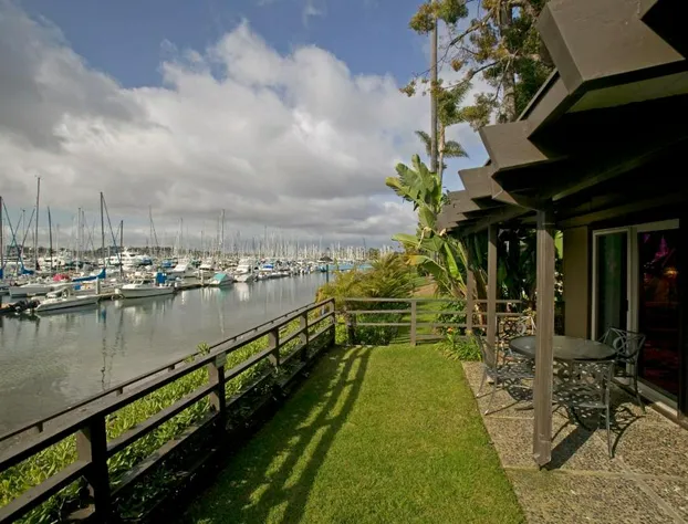 Best Western Plus Island Palms Hotel & Marina hotel detail image 3