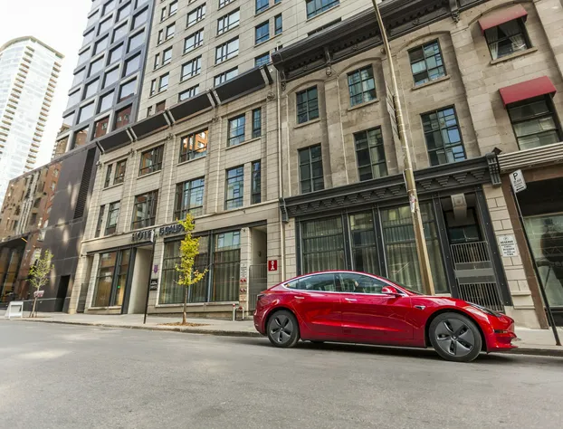 Hotel Le Dauphin Montreal Centre Ville hotel detail image 3