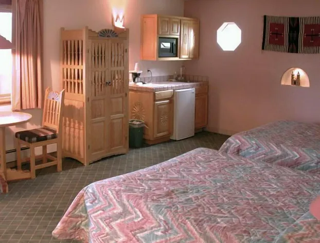 Sun God Lodge hotel detail image 3