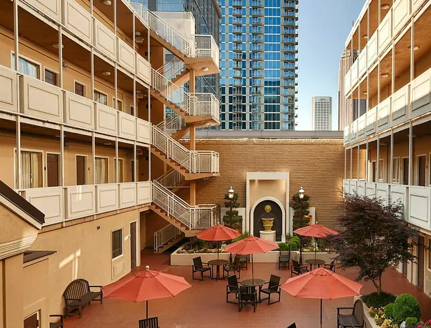 Inn at the Peachtrees, an Ascend Collection Hotel hotel detail image 1