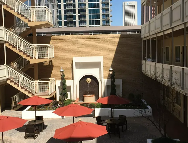 Inn at the Peachtrees, an Ascend Collection Hotel hotel detail image 3