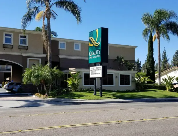 Quality Inn & Suites Anaheim Maingate hotel detail image 1