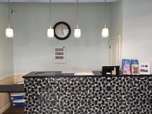 Americas Best Value Inn Soma hotel detail image 3