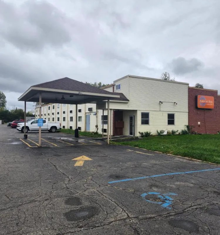 Airport Inn Flint hotel hero