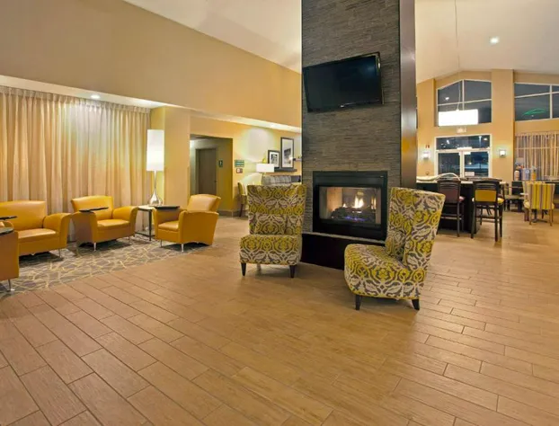 Hampton Inn & Suites Cleveland/Independence hotel detail image 2