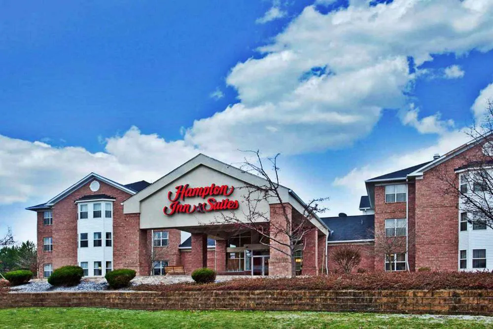 Hampton Inn & Suites Cleveland/Independence hotel hero