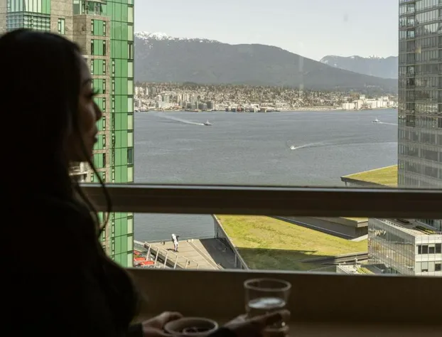 Vancouver Marriott Pinnacle Downtown hotel detail image 3