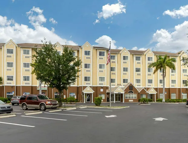 Quality Inn & Suites Lehigh Acres Fort Myers hotel detail image 2