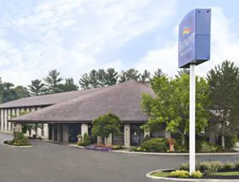 Baymont by Wyndham Logan hotel detail image 1