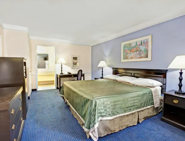 Travelodge by Wyndham North Richland Hills/Dallas/Ft Worth hotel detail image 2