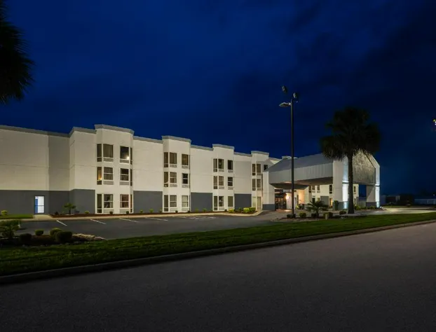 Spark By Hilton Florence North I-95, Sc hotel detail image 2