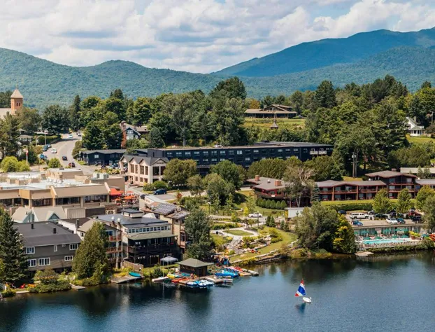 Laurel Lake Placid hotel detail image 4